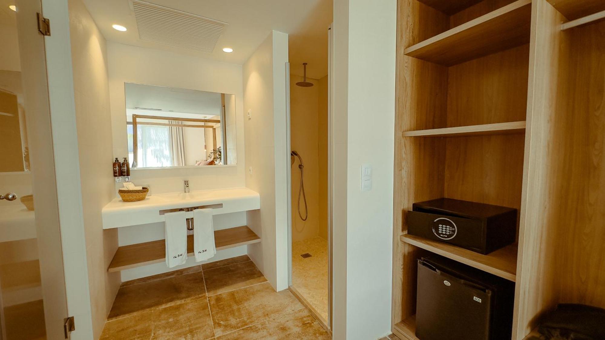 Icon Valparaiso - Adults Only Cala Murada  Room photo