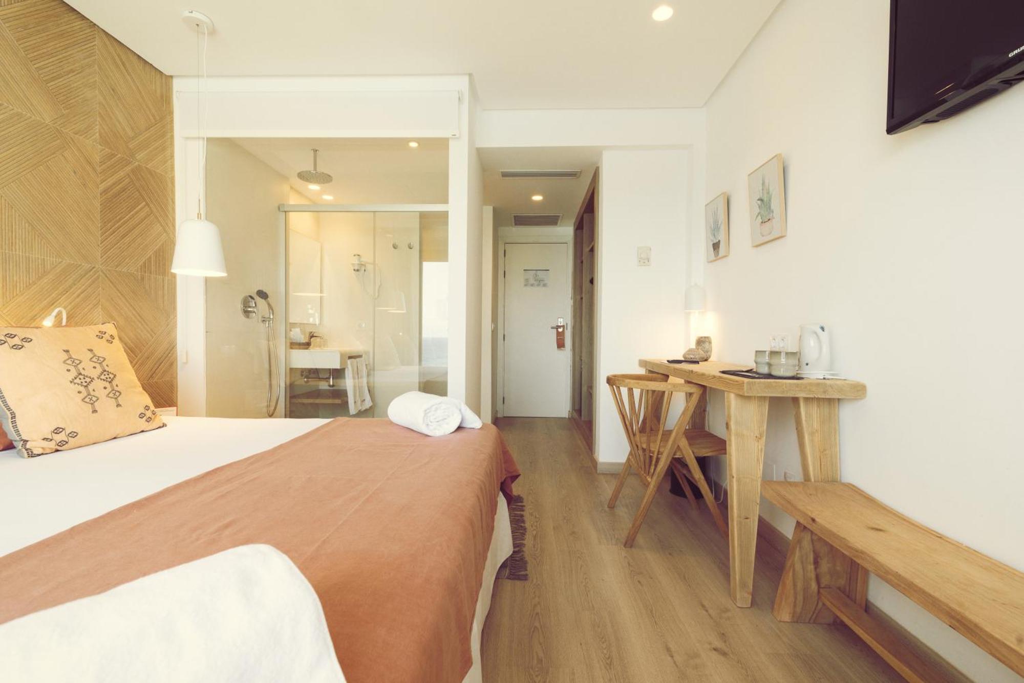 Icon Valparaiso - Adults Only Cala Murada  Room photo